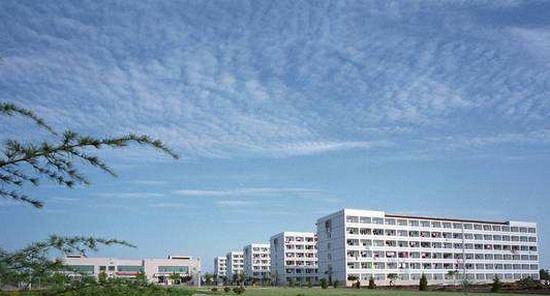 陇东学院