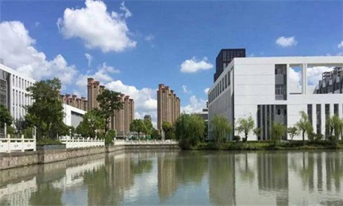 重庆工业职业技术学院报关与国际货运专业简介