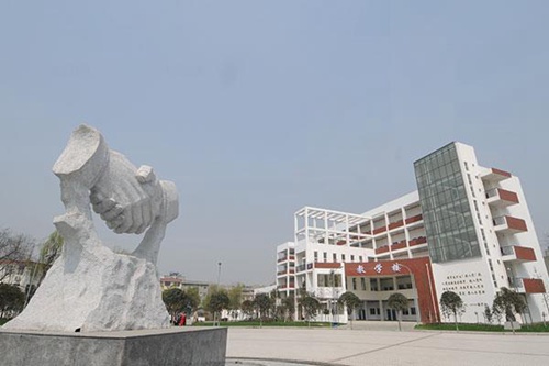 保定女子职业中专航空空乘2022招生简章
