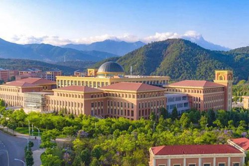 张家口工程技术学校航空空乘航空维修专业