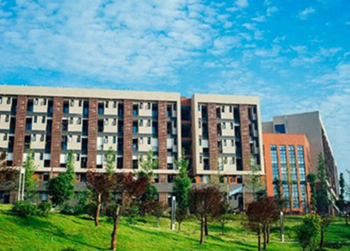 石家庄协和医学院地址在哪?交通方便吗？