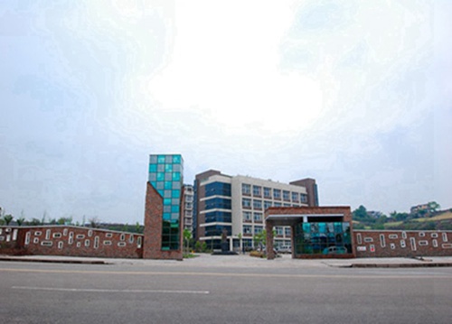 河北同仁医学院口腔专业学什么课程？