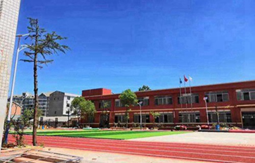 保定市科技中等专业学校学生将来就业情况怎么样？