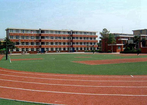 2023年学播音与节目主持中职学校哪个好？